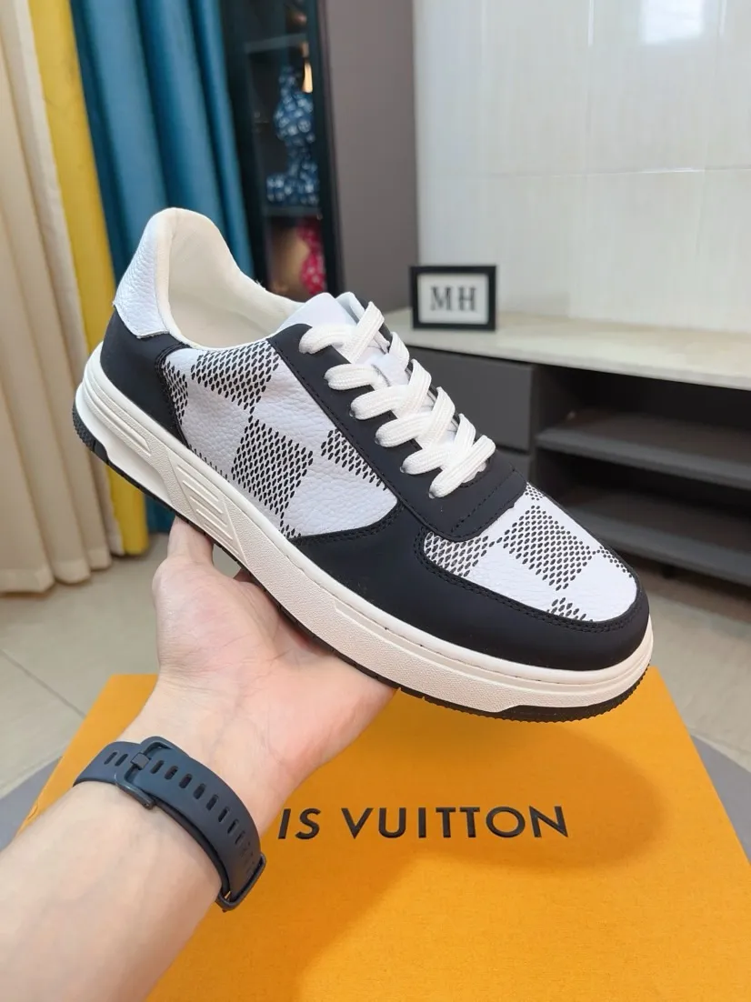 Men's shoes💰400🌹🌹[LV]🌹High-end men's shoes brand: Official website 1:1 Latest masterpiece: The upper is made of Italian imported first-layer cowhide with special materials➕Full genuine leather lining🔥, making walking more convenient and comfortable! Exclusive new style, stunning work [color]! Create a fashionable personality to set off your uniqueness! A must-have for trendy men! Classic🔥Number: 38-44
